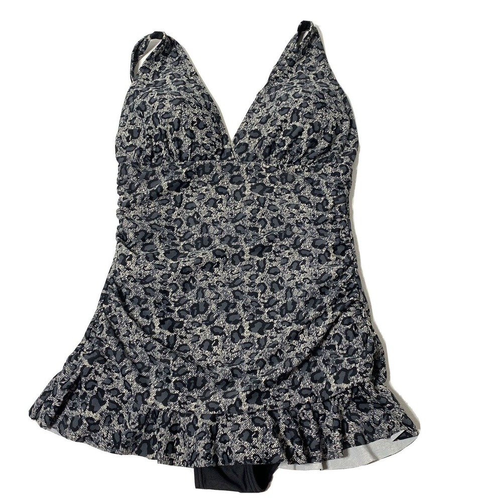 Black and White Speckled One-Piece Swimsuit with Skirted Bottom